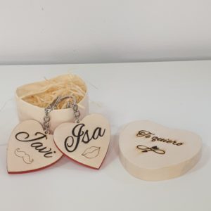Conjunto Cajita y Llaveros Corazón